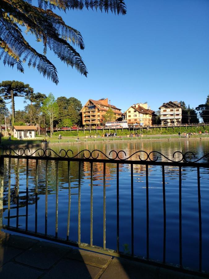 Lugar Encantador Com Patio, Proximo Ao Portico De Gramado Ngoại thất bức ảnh